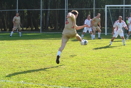 Campeonato Metalúrgico de Futebol Suíço realiza três finais nesse domingo